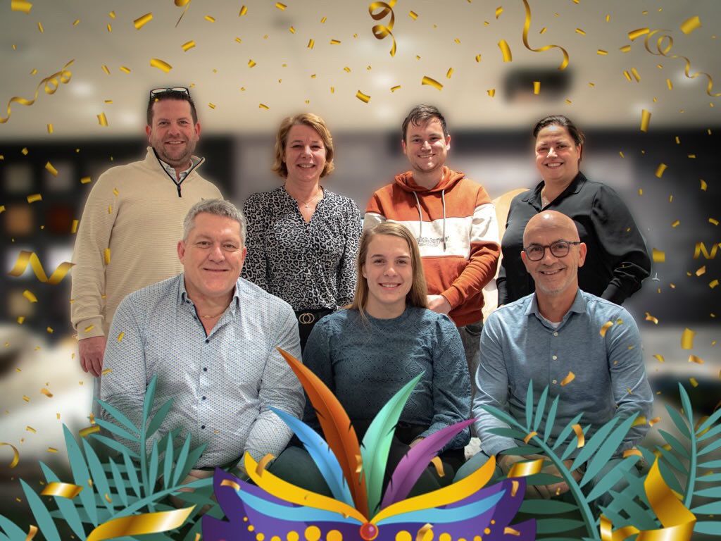 Azo vertikal yuqoriga qarab turadi Toliq metrajli yapon porno filmlar